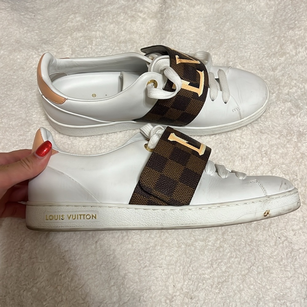 Louis Vuitton sneakers - Picture 2 of 8
